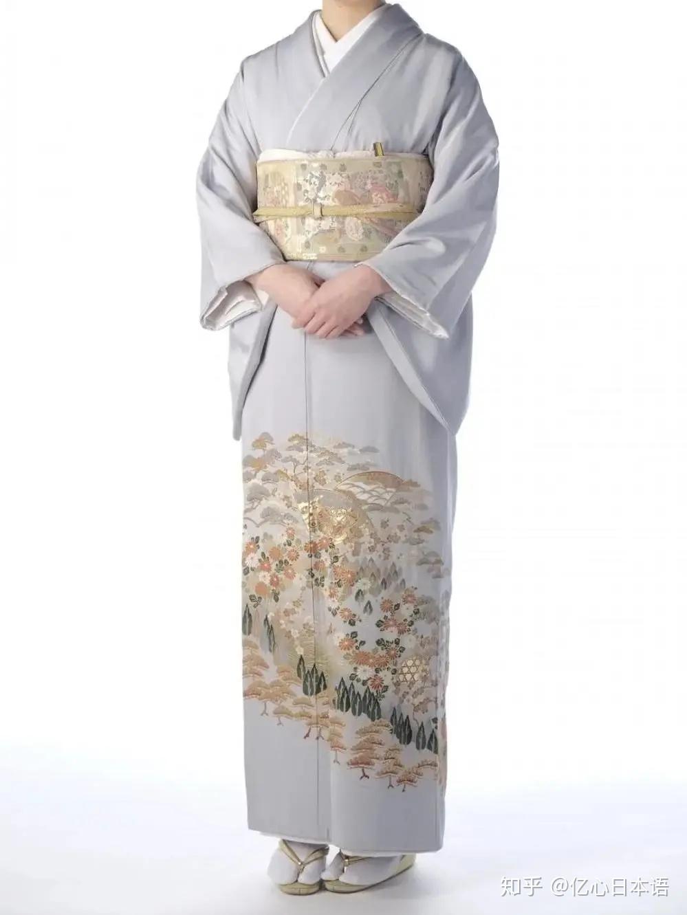 和服和服的领子是两层,里面的一件叫襦袢(じゅばん)浴衣浴衣是一层