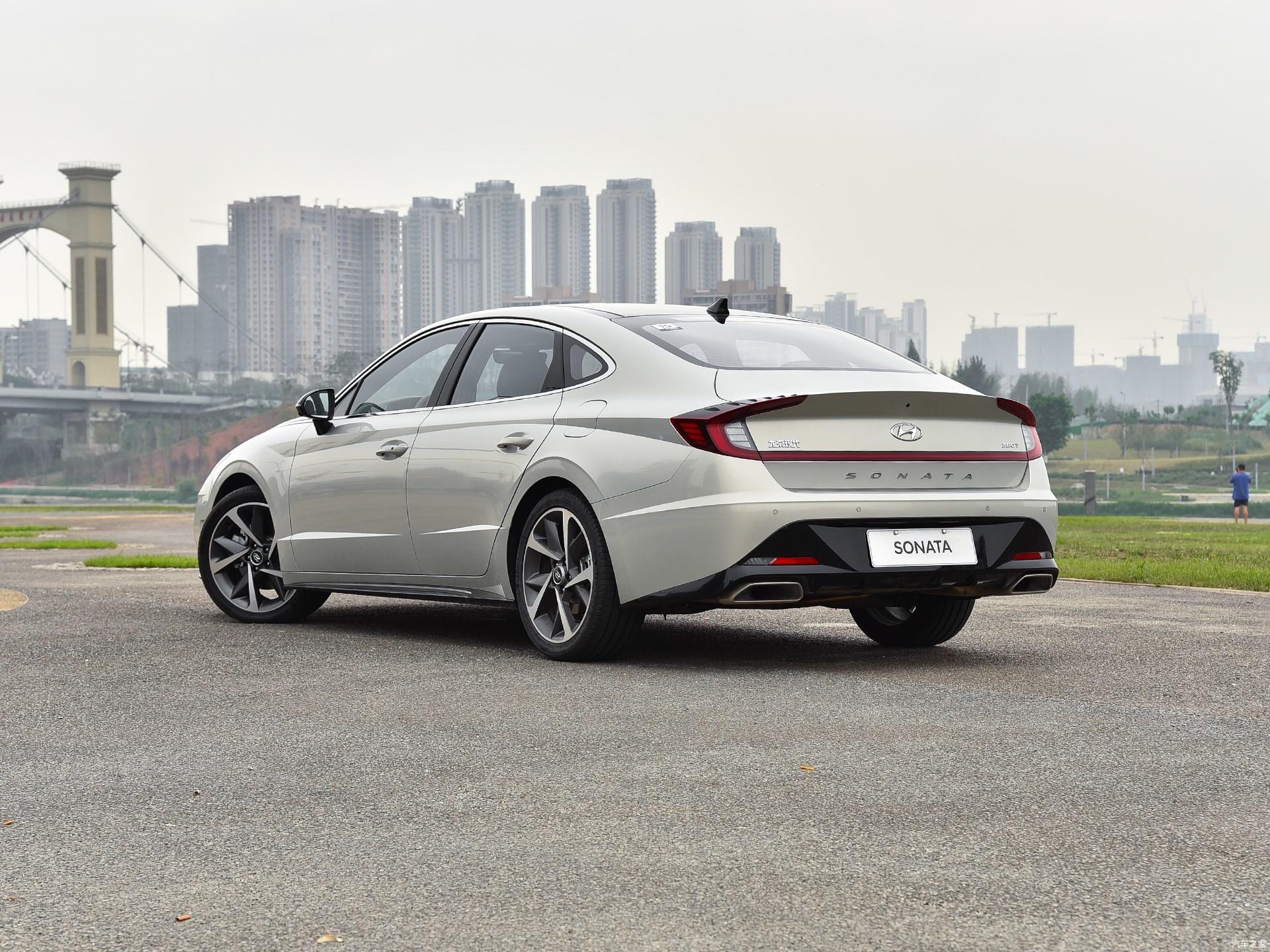 现代菲斯塔外观帅气运动感十足