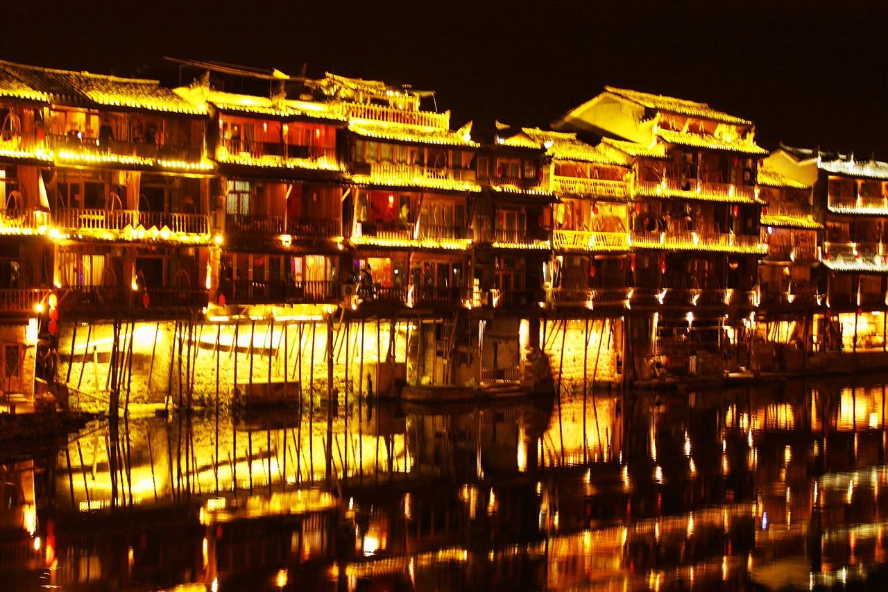 灯饰市场古镇分析