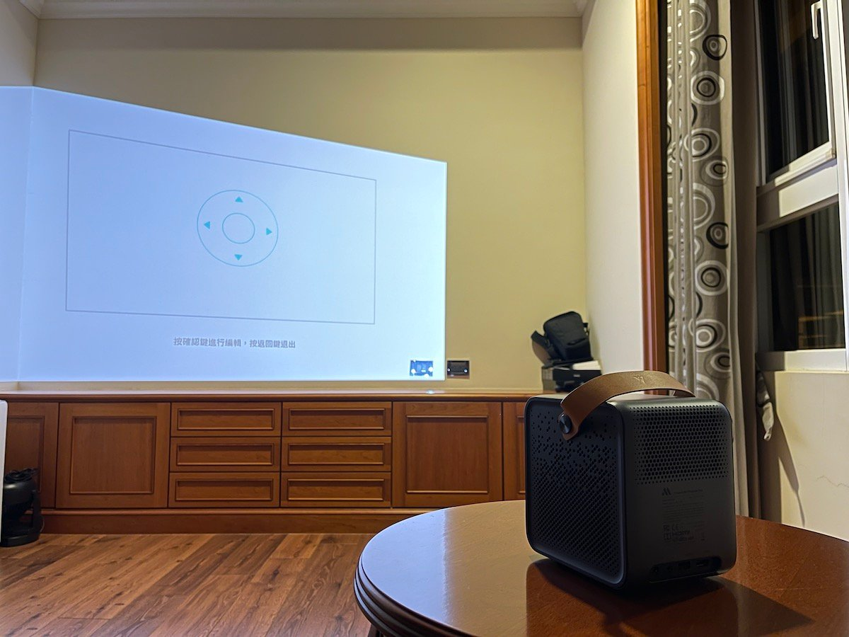 年投影仪推荐投影仪和电视哪个好投影仪怎么选12款家用投影仪推荐