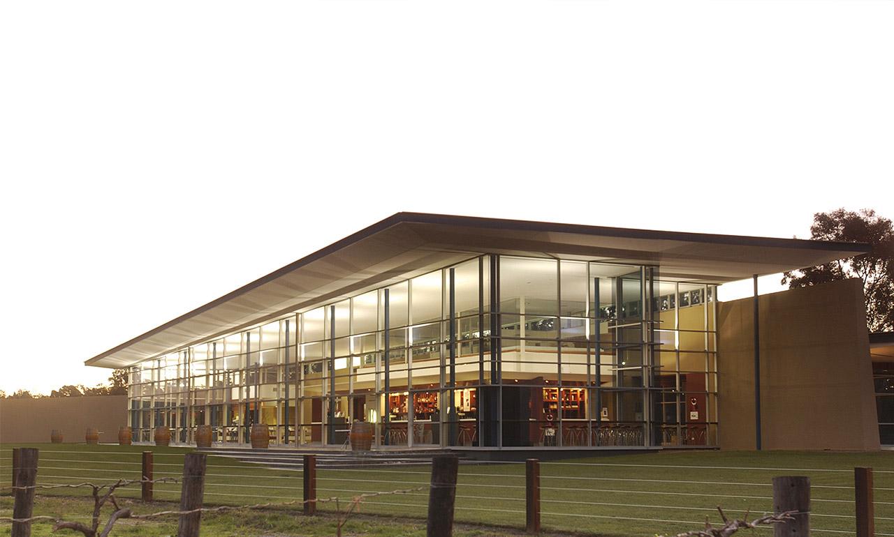 去澳洲旅游,参观酒庄哪里好,求推荐!?