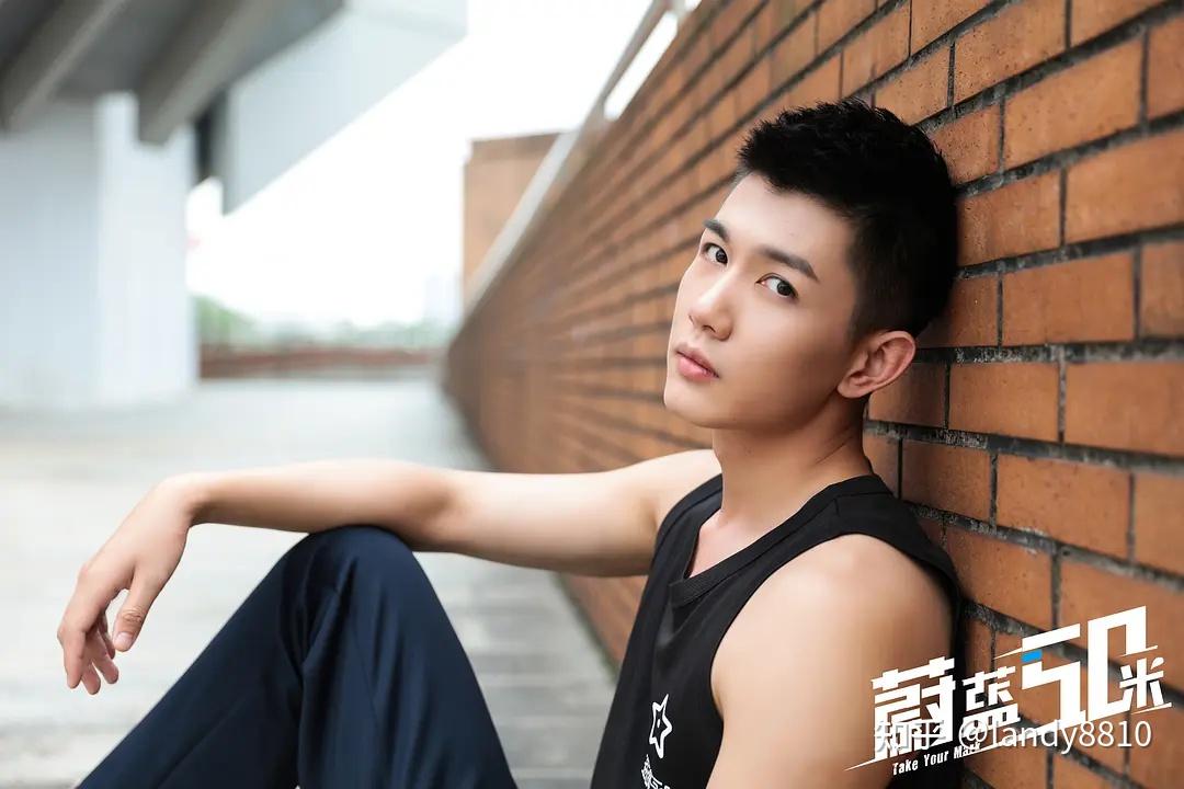 《蔚蓝50米》剧照