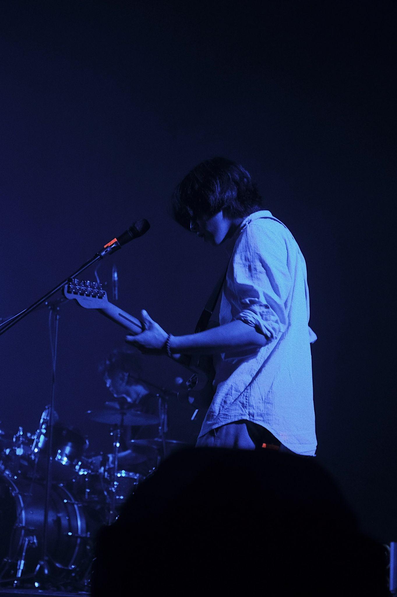 有哪些高颜值的摇滚乐手? - 知乎