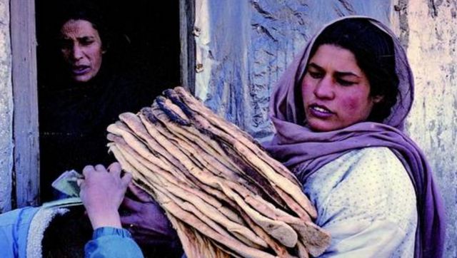 每天可以挣到一百多块阿富汗尼.