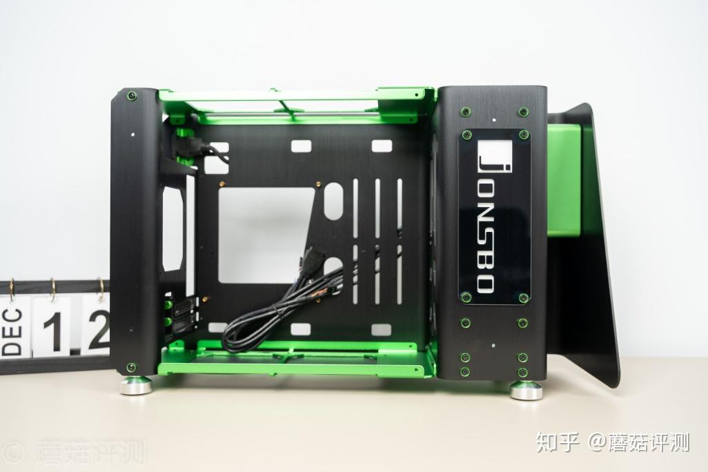 爱她就给她装一台原谅色主体的电脑乔思伯mod1miniitx机箱评测