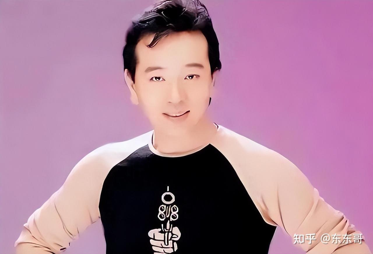 老一辈演员张晨光直播带货被网友骂哭,你怎么看?