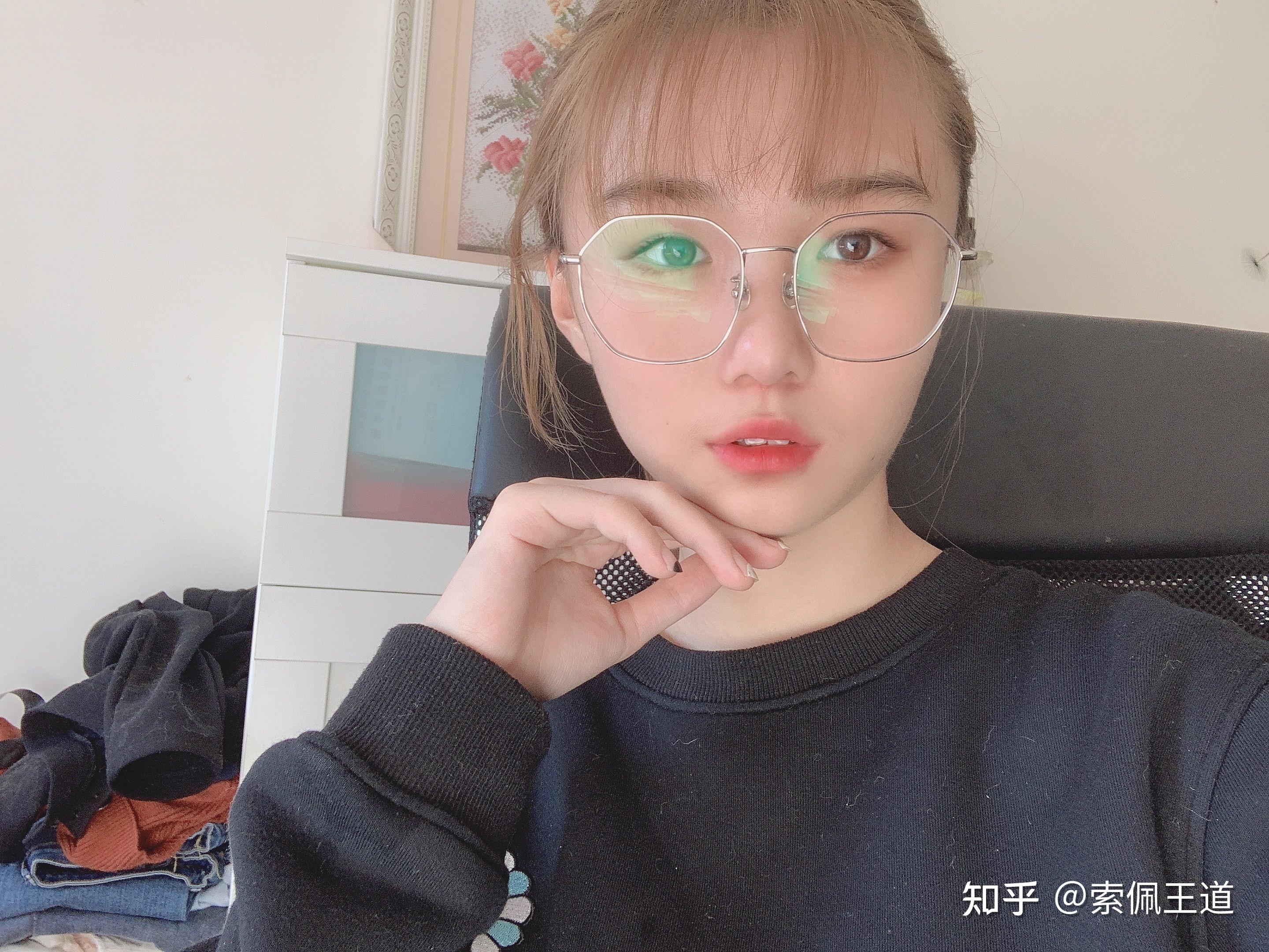脖子长头小脸小的女生适合什么发型? - 知乎