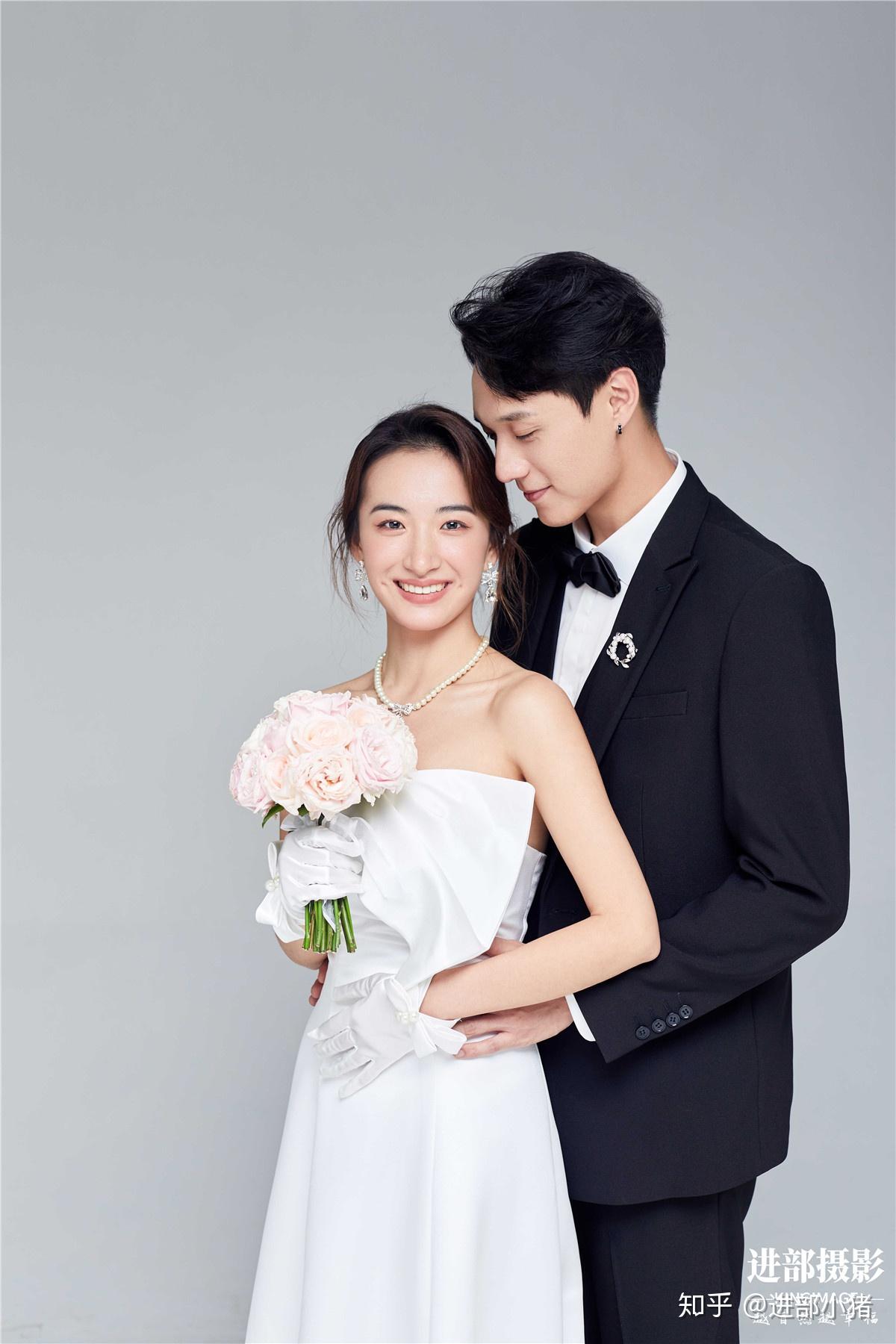 想拍套小众风格的婚纱照~有推荐吗?