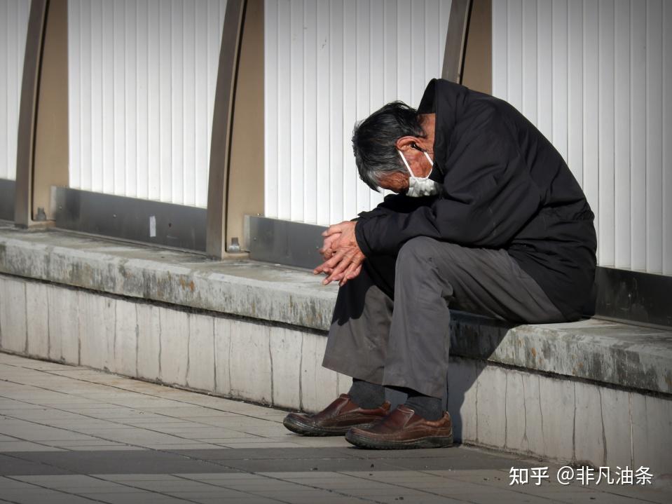 发烂发臭孤独至死的国家