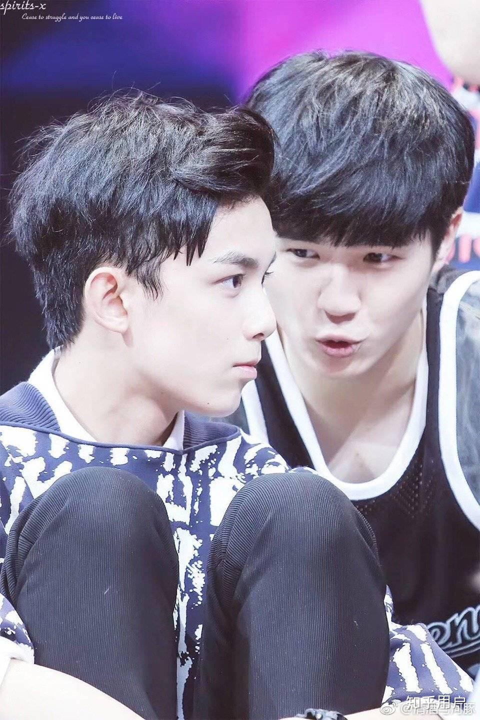 两个直男被互相掰弯是什么体验