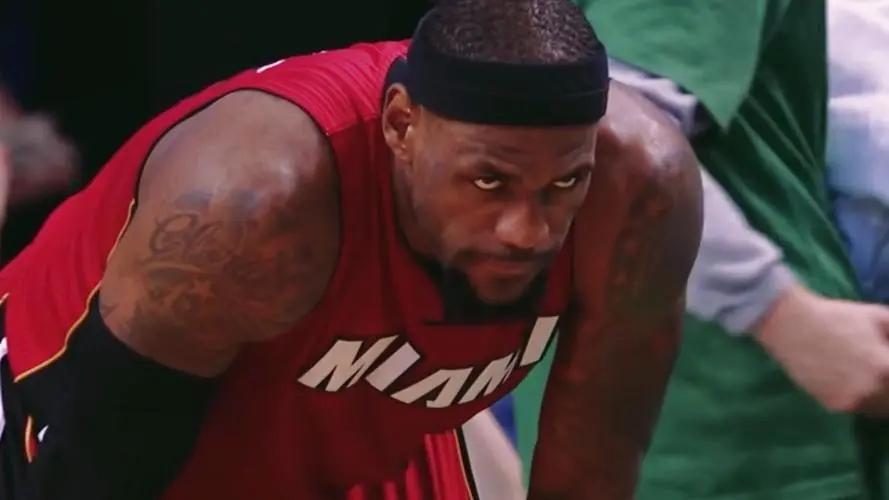 为什么虎扑全是吹詹姆斯的?