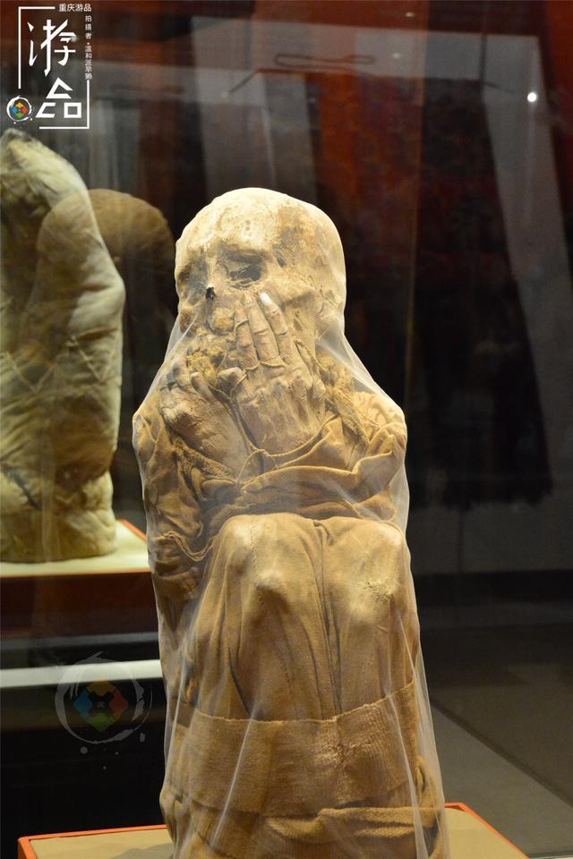南美木乃伊来重庆了神态宛如恋爱中的少女就在三峡博物馆