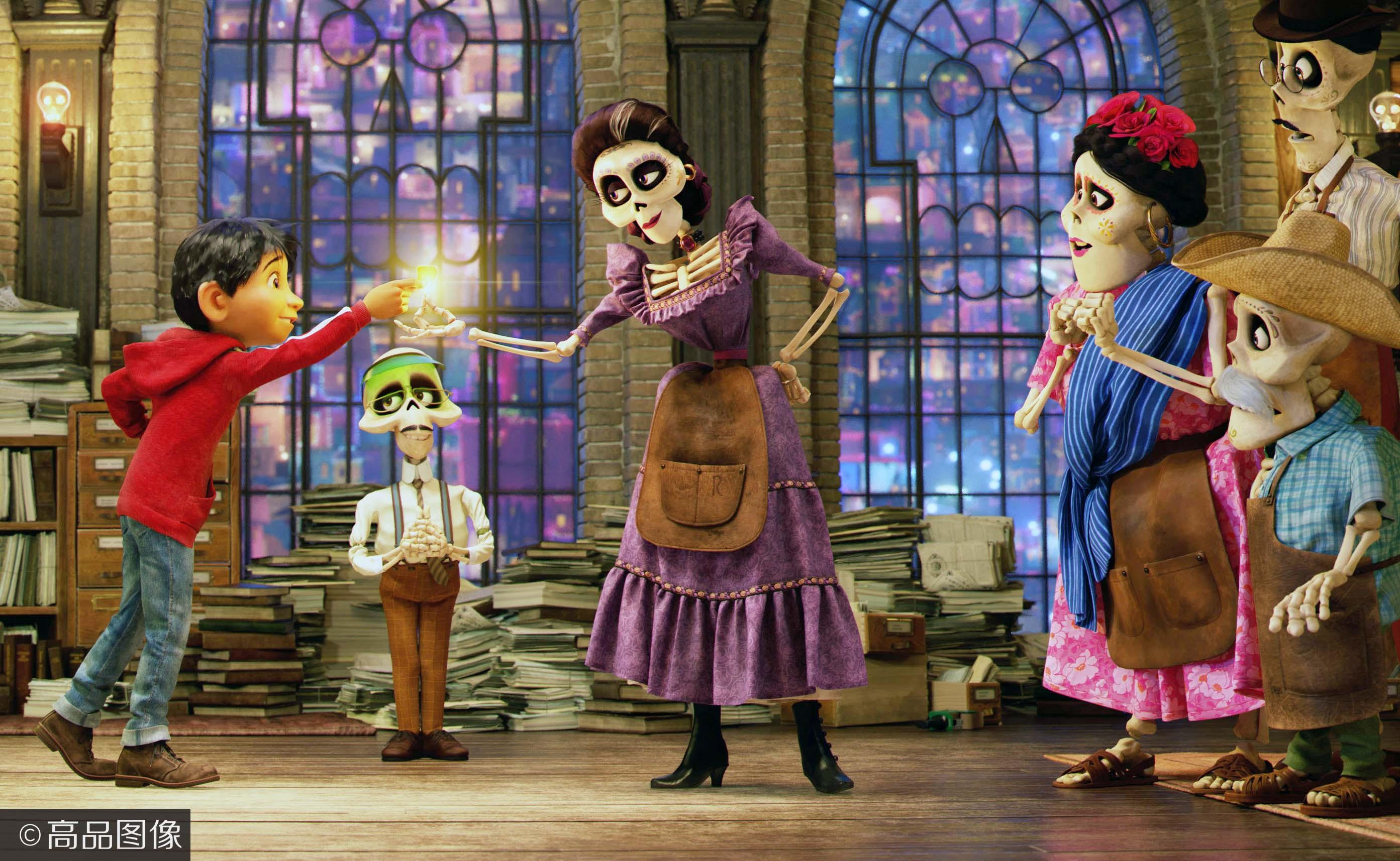 被寻梦环游记戳中泪点一组图片了解亡灵节