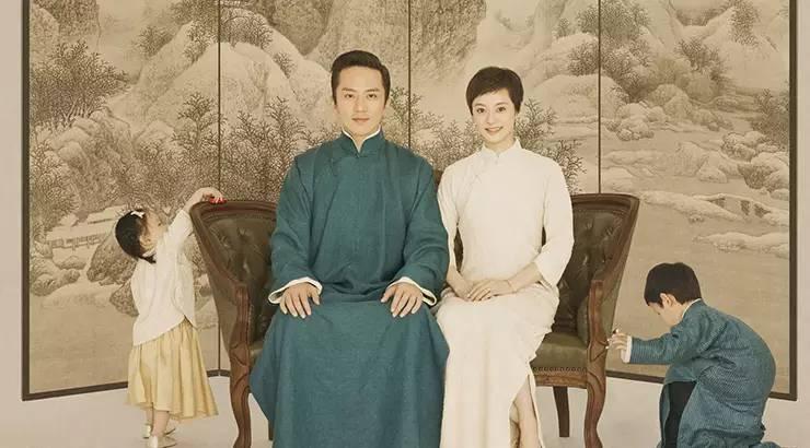 红人馆邓超孙俪晒古风版全家福照片陪伴才是最长情的告白