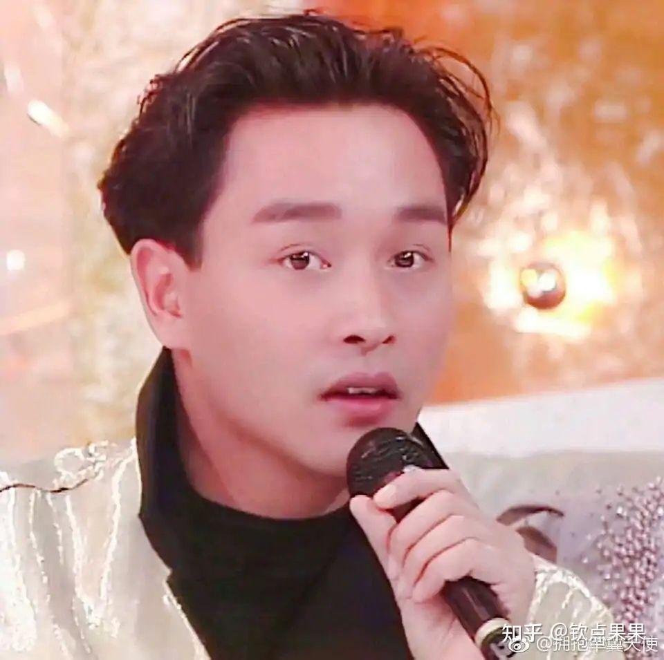 有张国荣很可爱的照片或视频吗