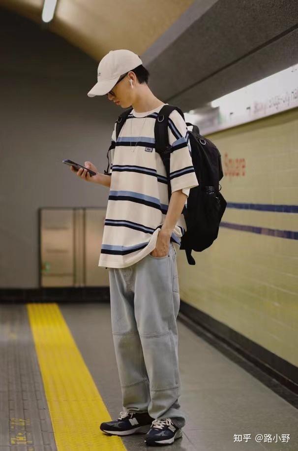 夏季基本款推荐男生需要哪些基本款夏装男生夏季怎么穿搭既简单又时尚