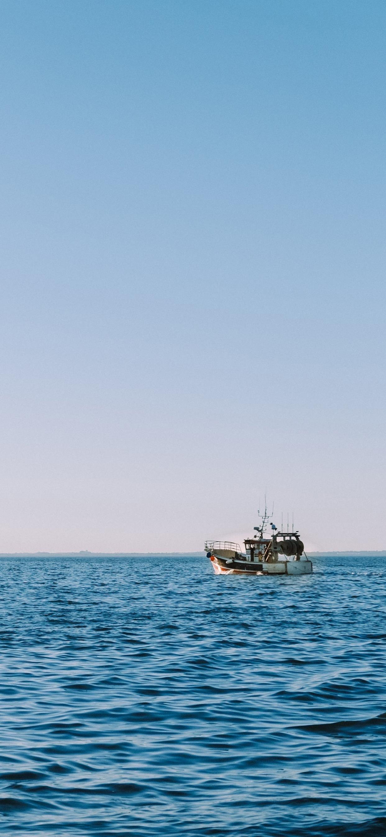有没有像这样的湖水海一样简单舒服的背景图