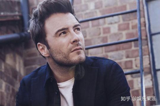 爱尔兰最火的组合天王westlife(西域男孩)的主唱,中文名尚恩·菲南