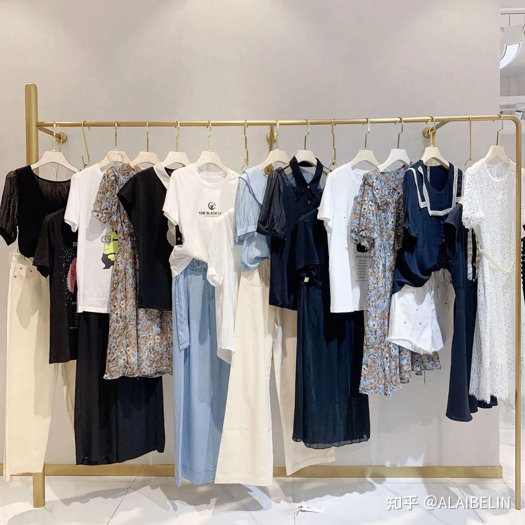朗斯莉22夏品牌折扣女装桑蚕丝连衣裙衬衫上衣t恤裤裙穿搭