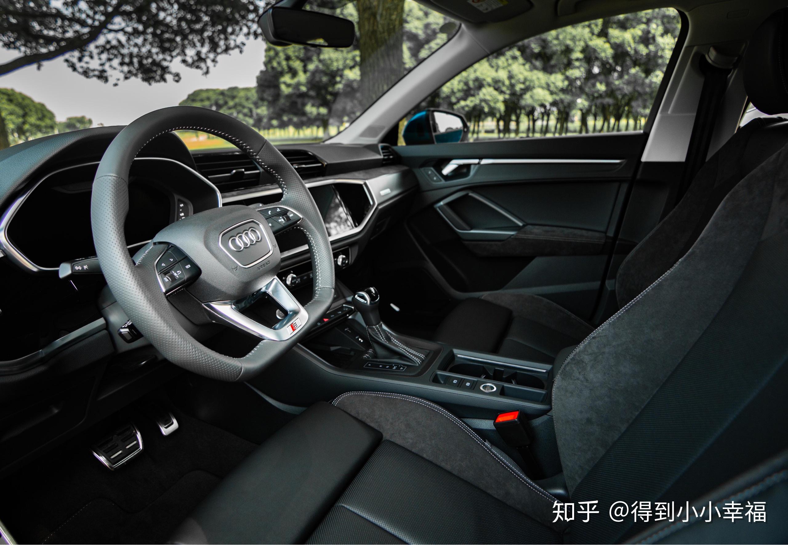 全新奥迪q3轿跑