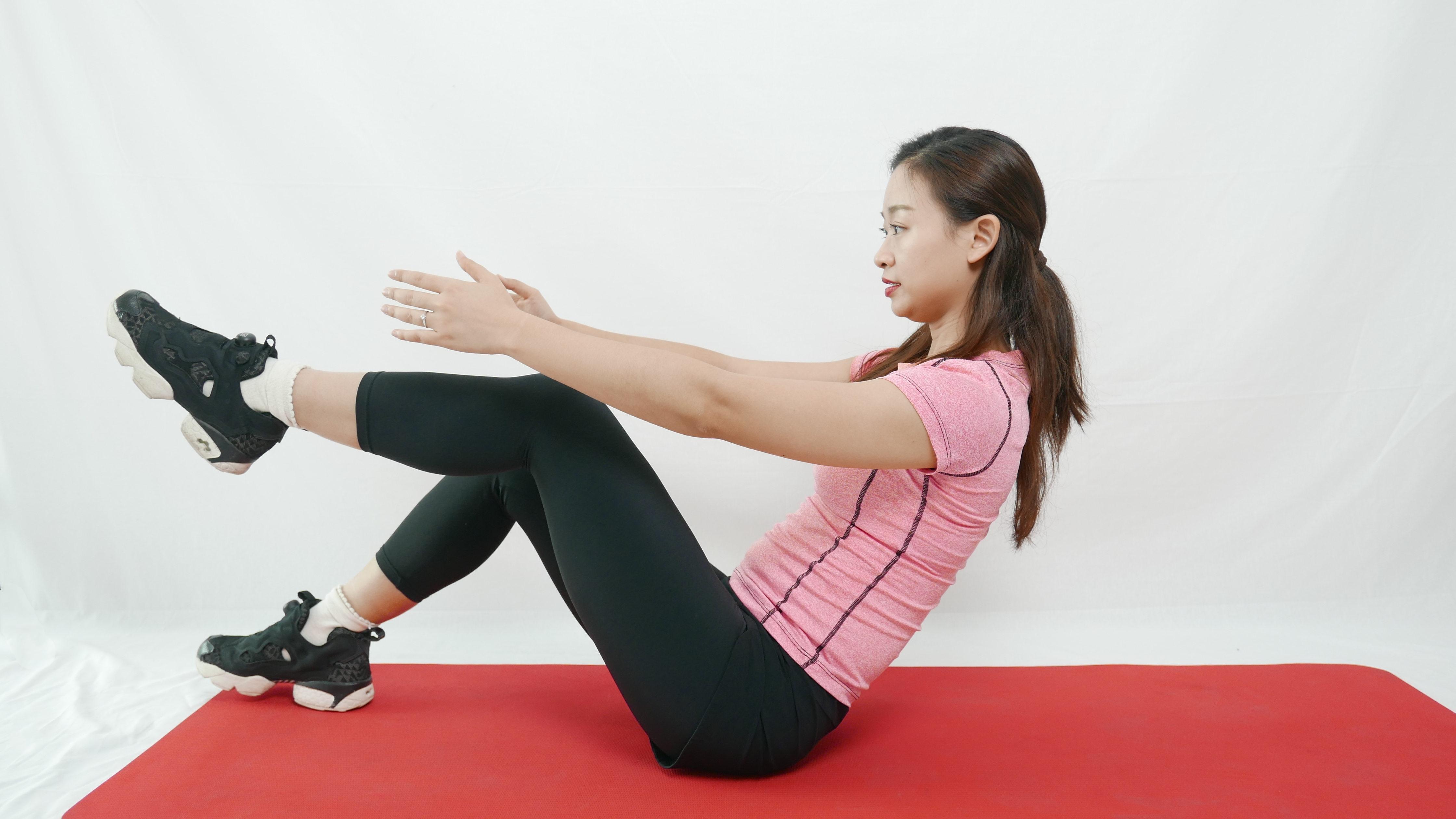 健身要练腿，学会这3个练腿的动作，有效强壮你的下肢力量