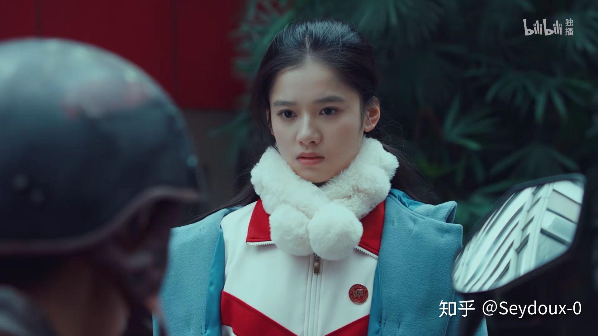 能不能求一些张婧仪的壁纸美图