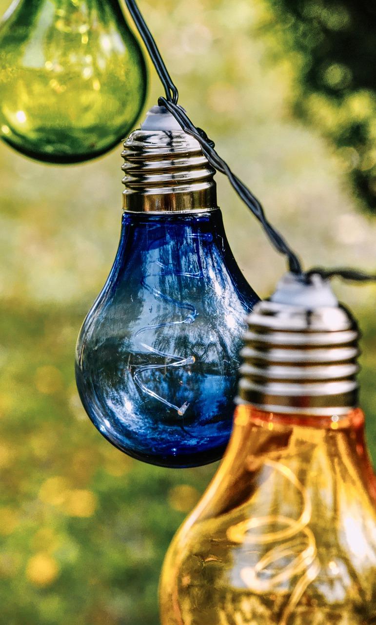 2. 市场白炽灯售价