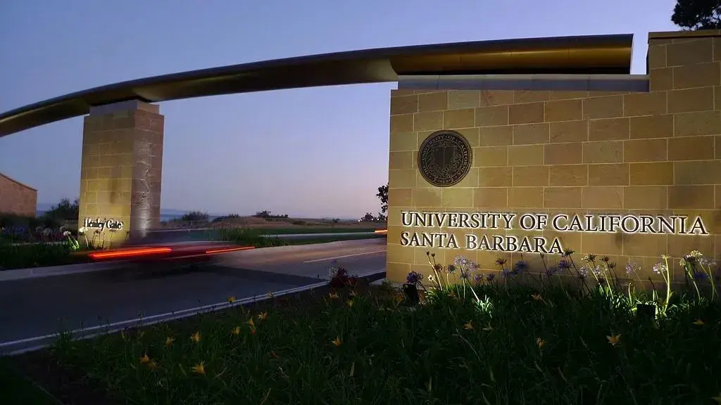 加州大学圣巴巴拉分校 uc santa barbara