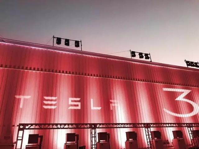 如何看待特斯拉重申将在上海自贸区建厂,预计