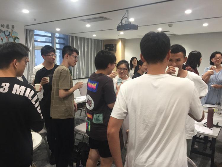 v2-c879d98eb797a06ada2c788354168ab4_1440w.jpg?source=172ae18b