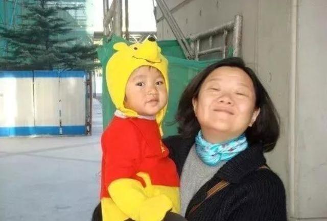 “名门痞女”洪晃:因一句话与陈凯歌离婚,四婚三离,今遇真爱-洪晃和陈凯歌怎么认识的