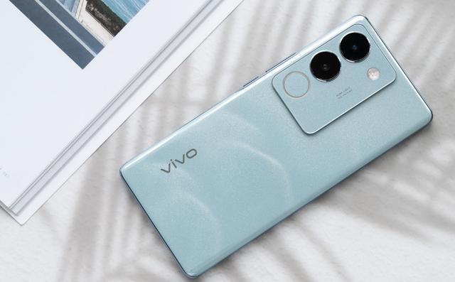 vivos1712gb256gb降至1676元影像旗舰加速清仓