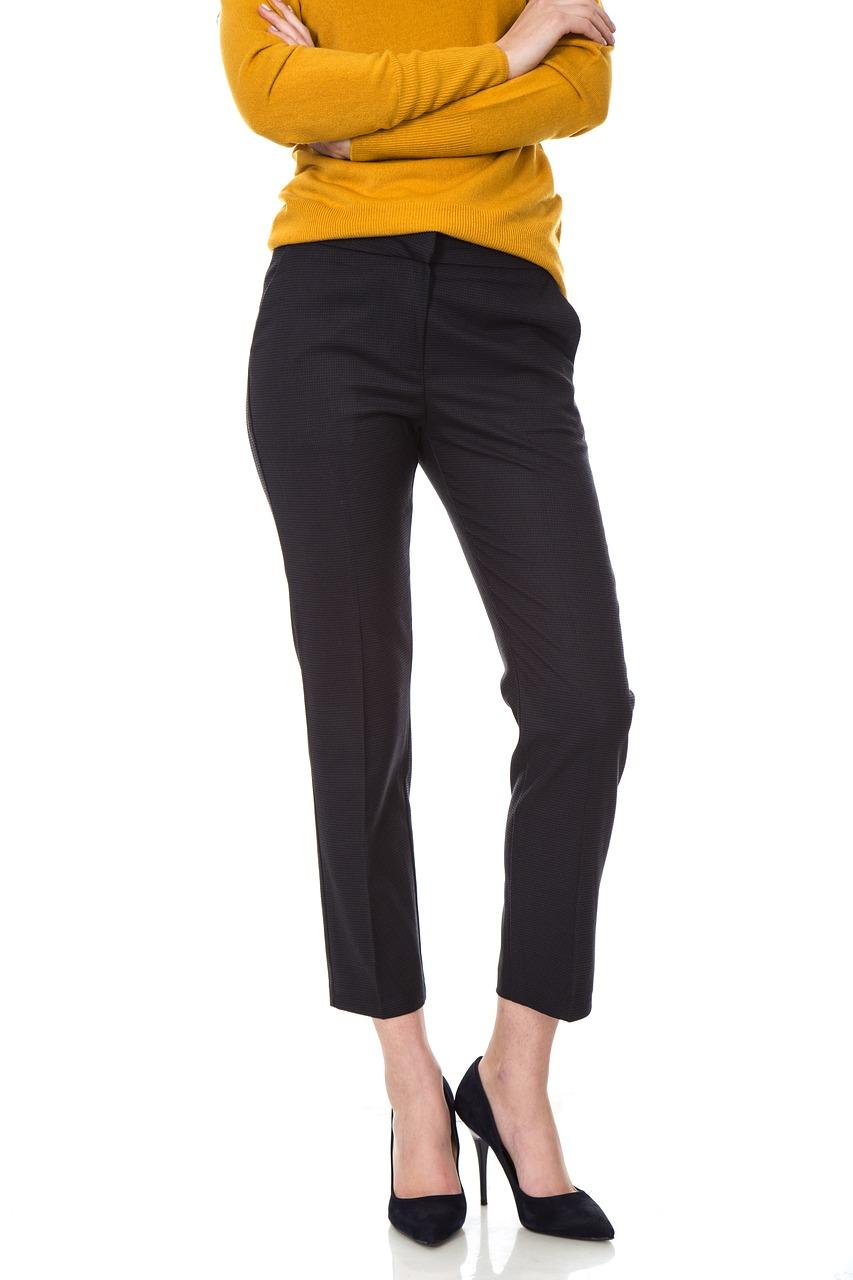 3. 长裤防皱技巧