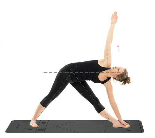 瑜伽体式三角式