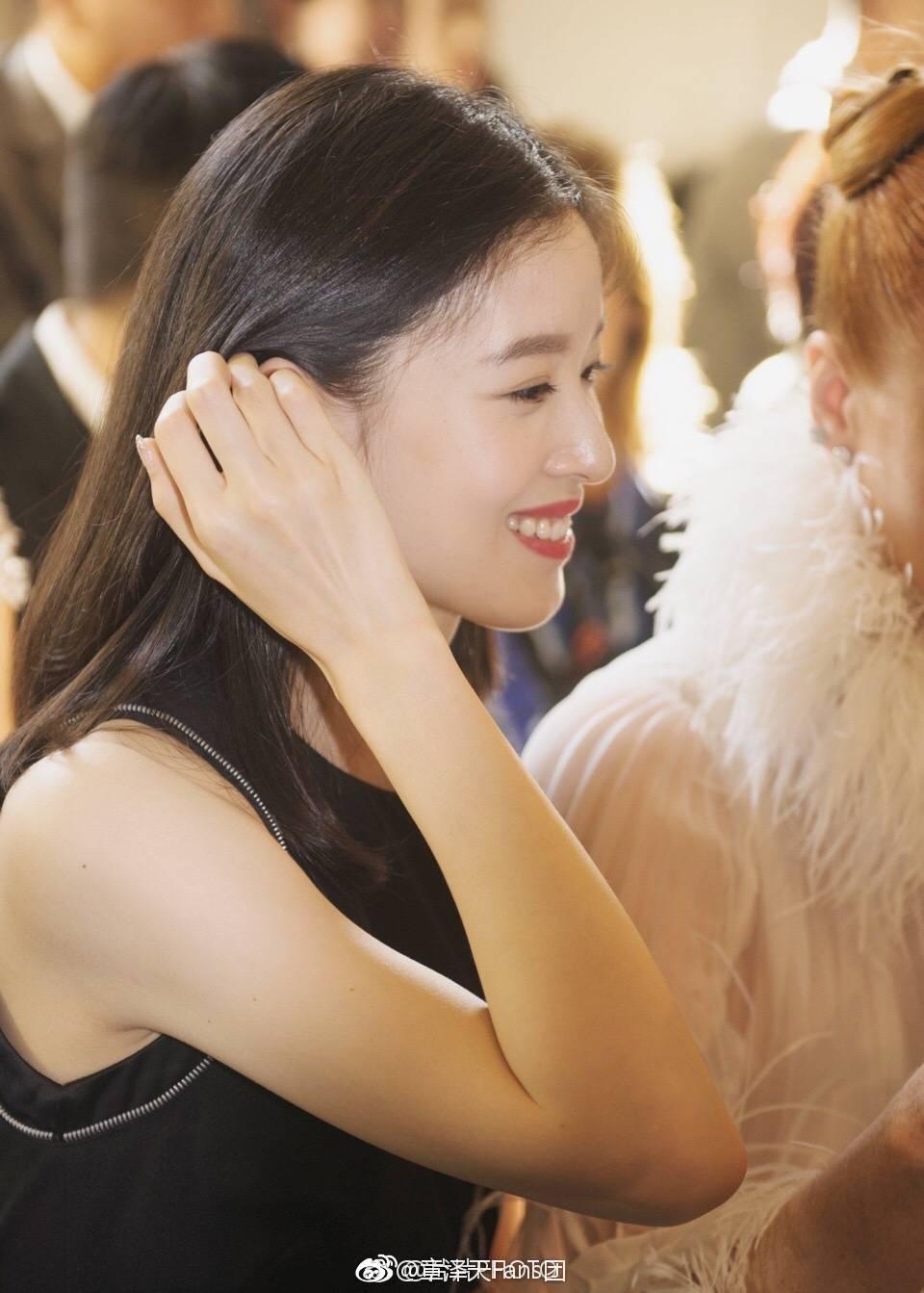 如何客观评价章泽天的长相? - 知乎