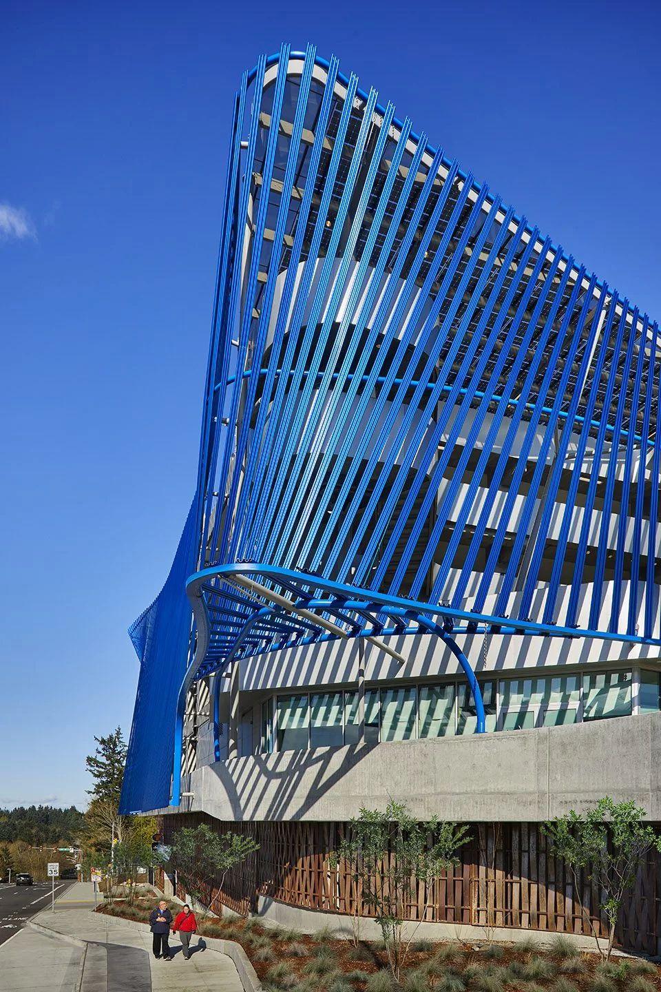 【设计】世界上还有这样16个绝美的蓝色空间-下篇