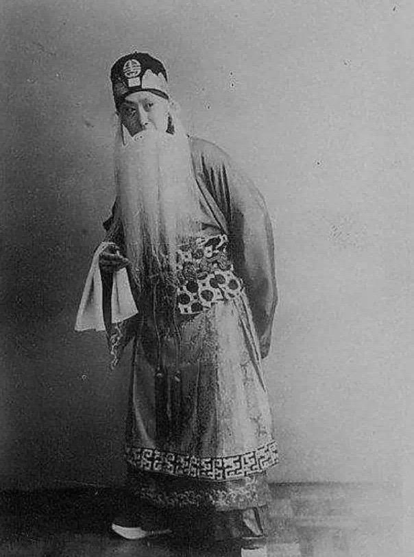 马连良在现在这个时代如果还从艺京剧的话会有原来的地位么