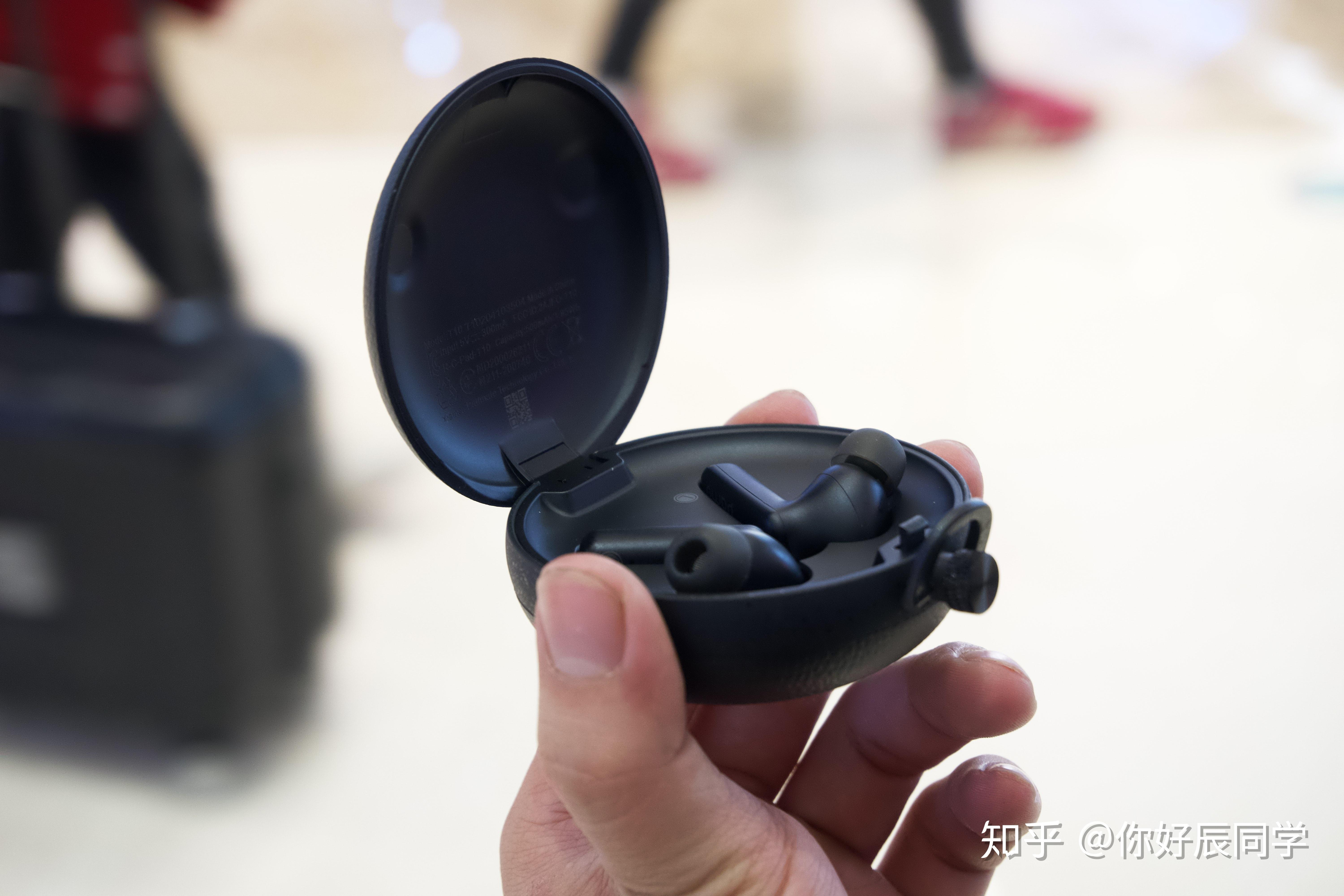 智能降噪新体验派美特降噪耳机