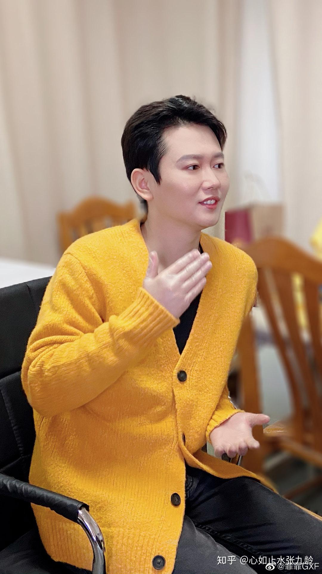 有姐妹给我分享一波德云社角儿们的绝美图片的吗(四百多个lym都 )?