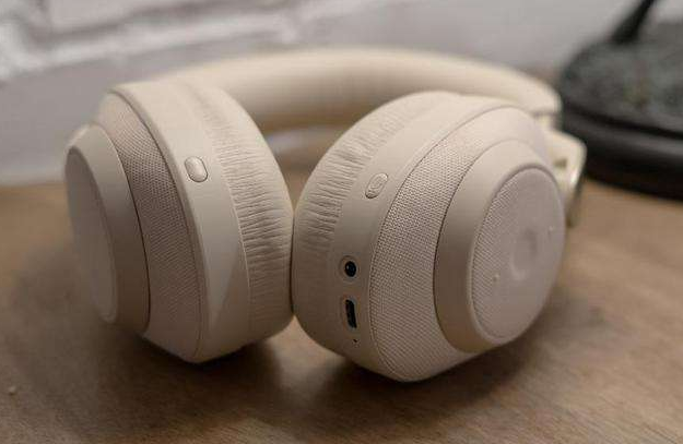 捷波朗和jbl老被混淆谁更好些