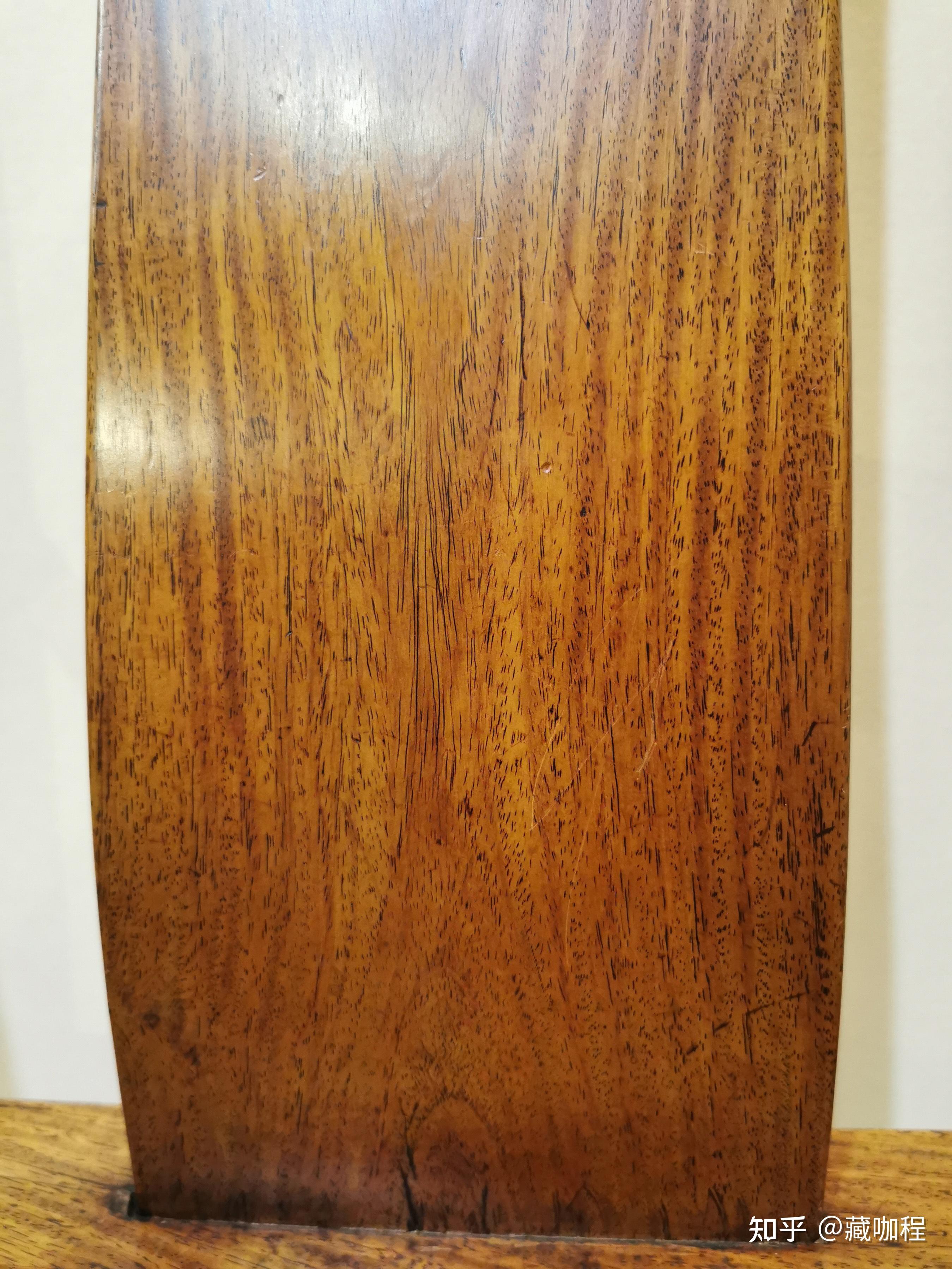 棕眼粗大纹理断续清南官帽椅确为黄花梨