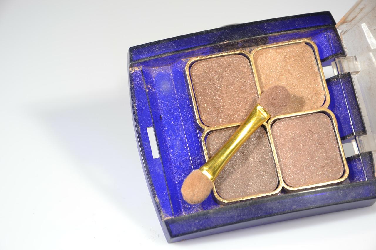 3. 家居清洁用品