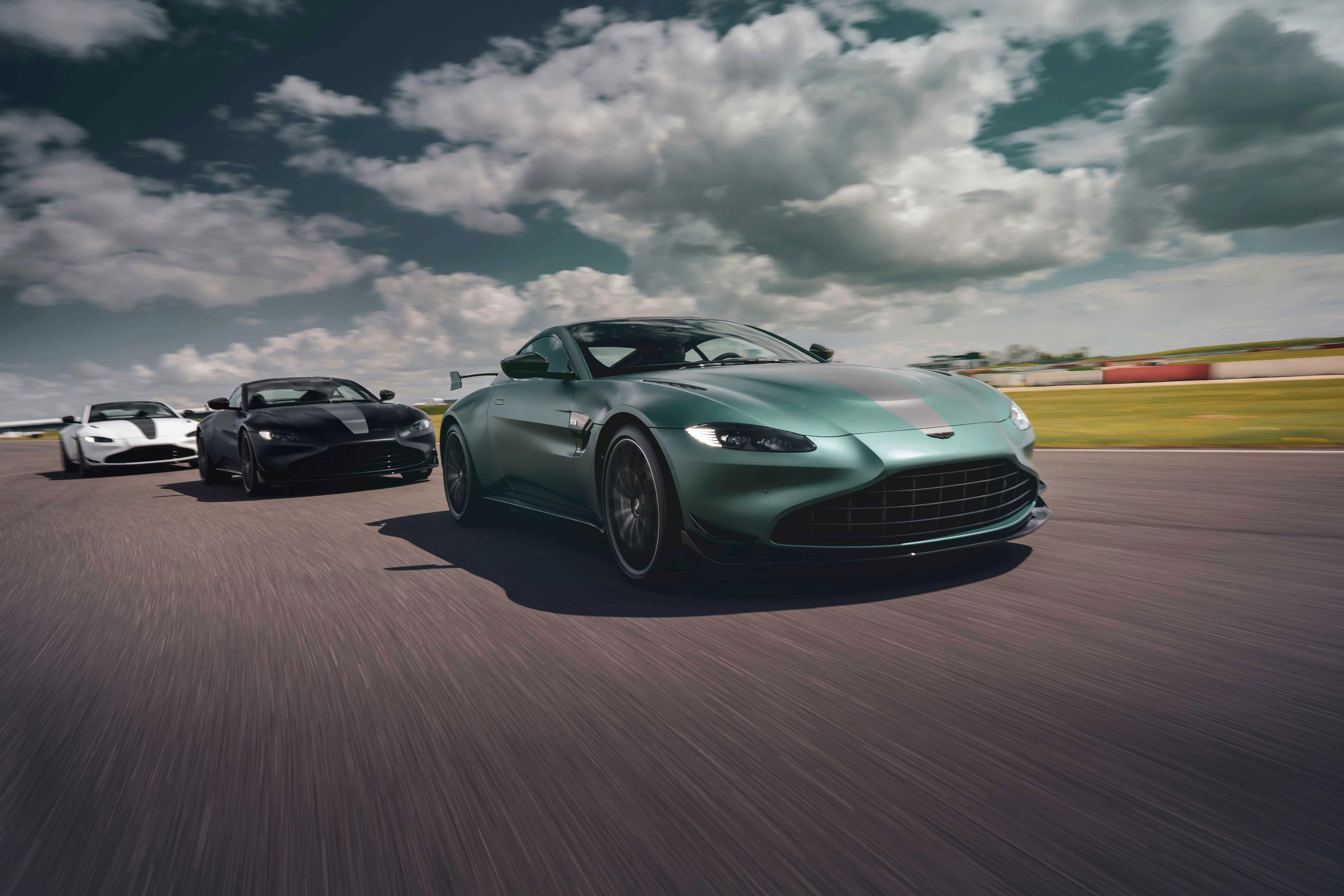 阿斯顿马丁全系推2022款车型售价1698万元起