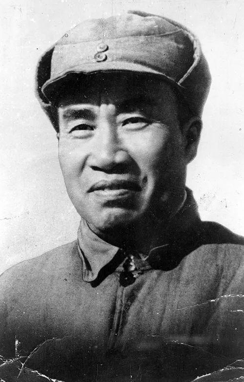 为何朱德是中国十大元帅之首？ 知乎 