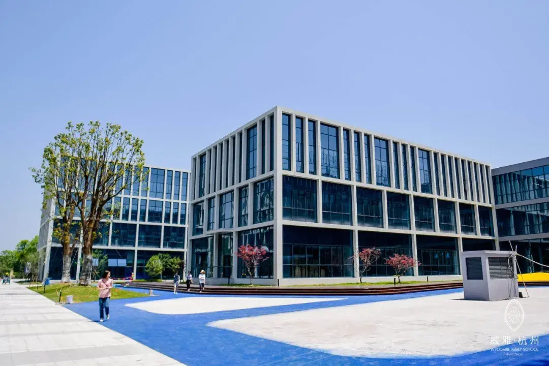 挖掘热爱唤醒天赋杭州威雅邀您一起探访美丽校园感受全人教育的魅力