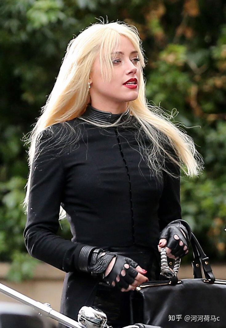 amberheard是个怎样的女人