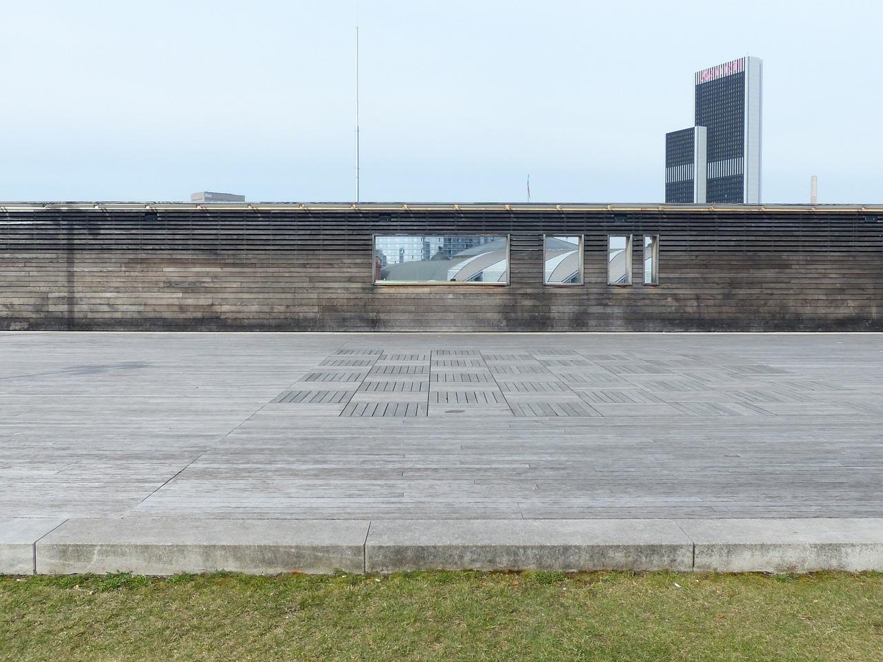 如何搭建木质露台