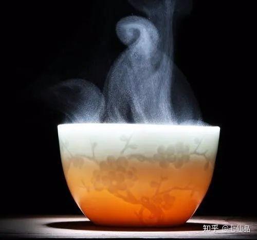 茶叶水中飘（茶叶水里面飘着的是什么东西） 茶叶水中飘（茶叶水内里
飘着的是什么东西）《茶叶水里面飘着的是什么东西》 茶叶资讯