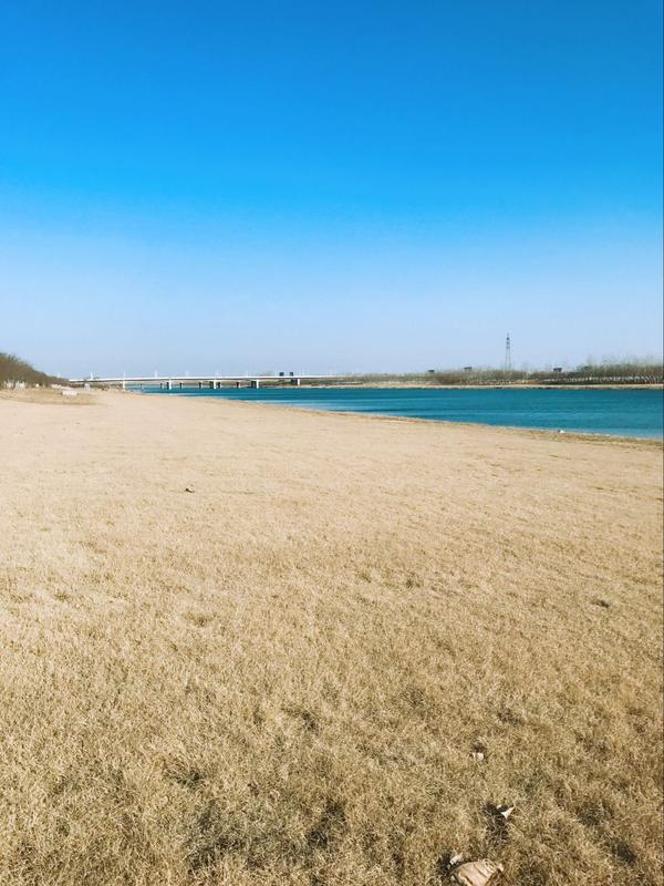 围绕永定新河,新引河和永金水库,大兴水库的"两河,三堤,两湖"规划的