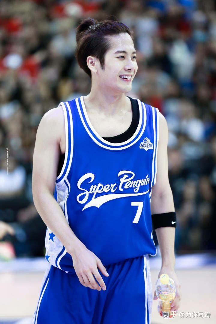 王嘉尔是不是长大了? - 知乎